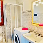 Flat With A Shared Garden Appartamento Bibione